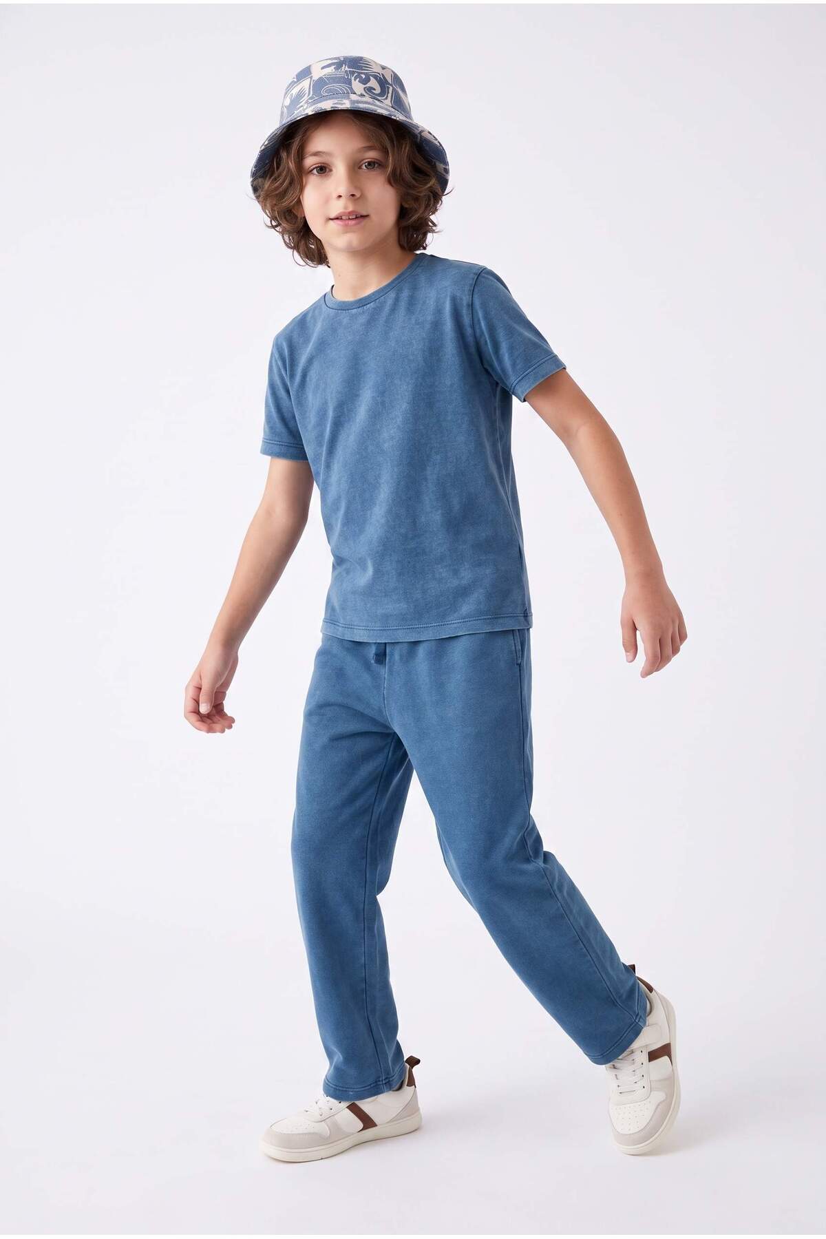 Boys' Washed T-Shirt & Trousers Set