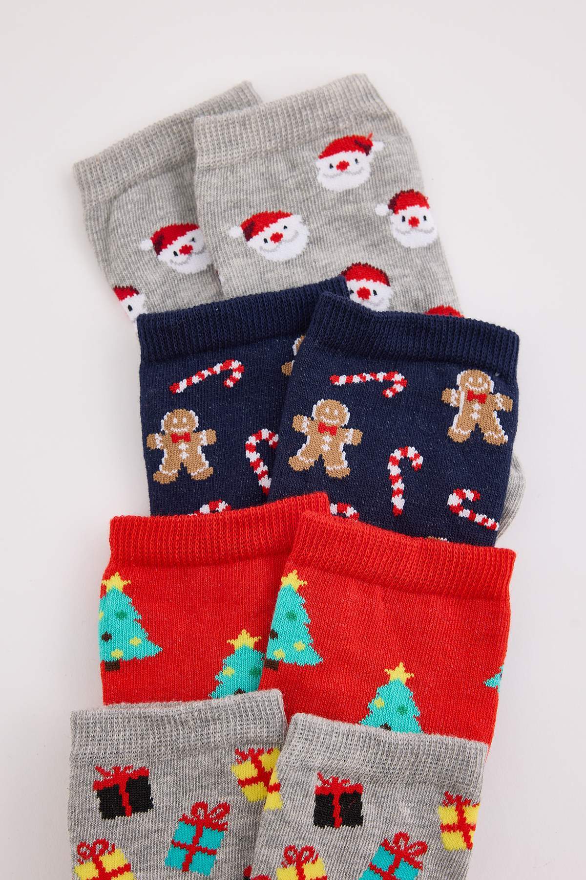 Kids' Winter Holiday Socks 4-Pack Gift Box