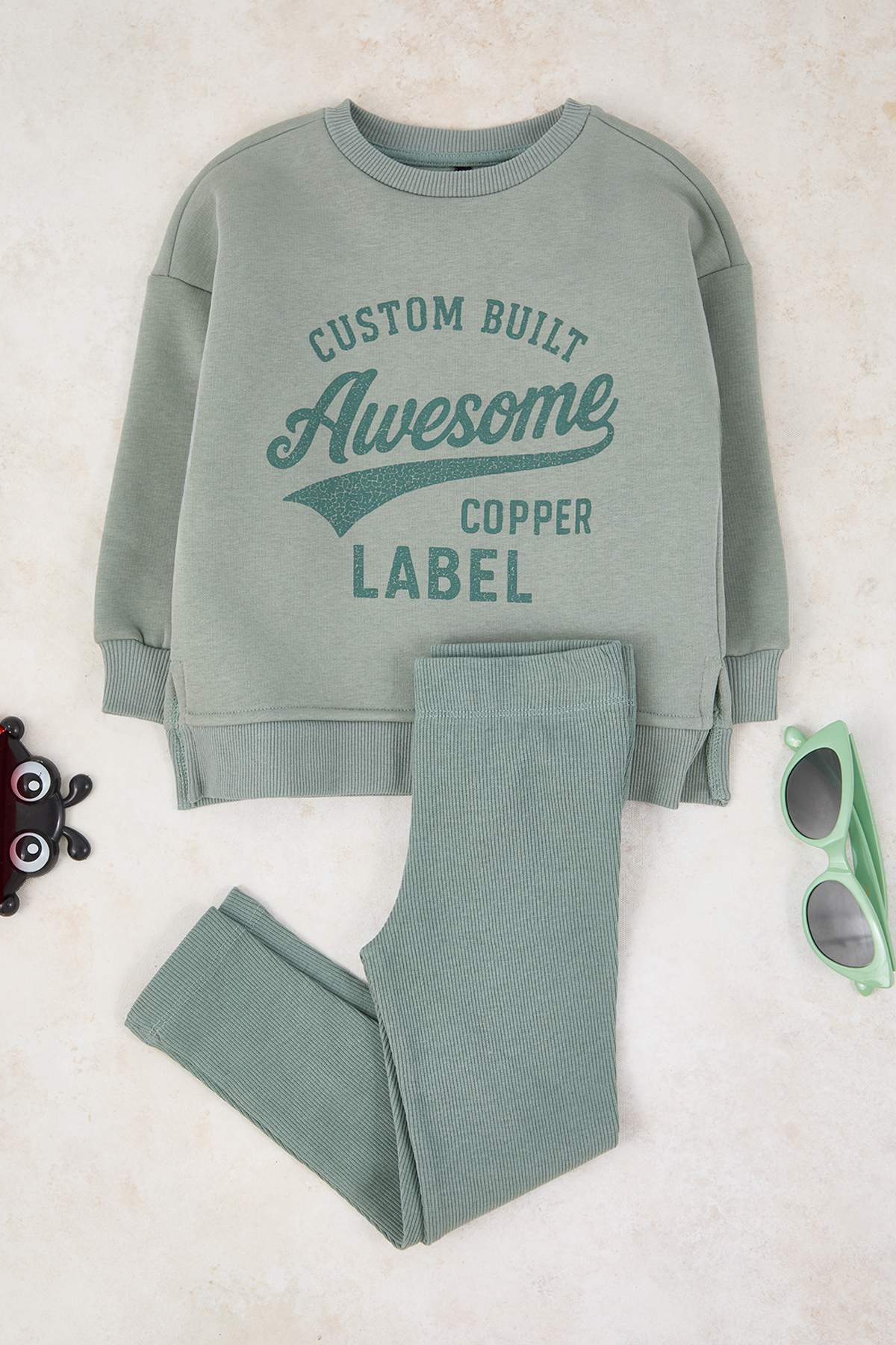 Girls' Mint Fleece-Lined Sweatshirt & Leggings Set