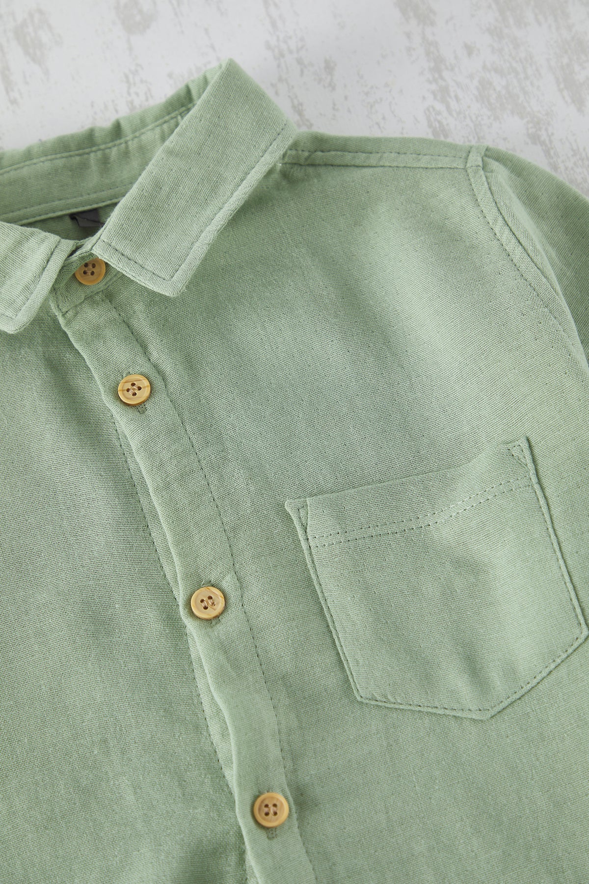 Boys' Basic Cotton Short-Sleeve Shirt