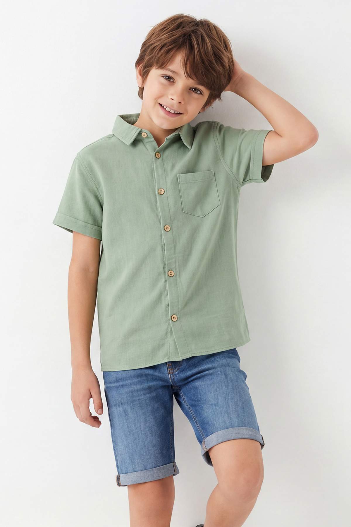 Boys' Basic Cotton Short-Sleeve Shirt