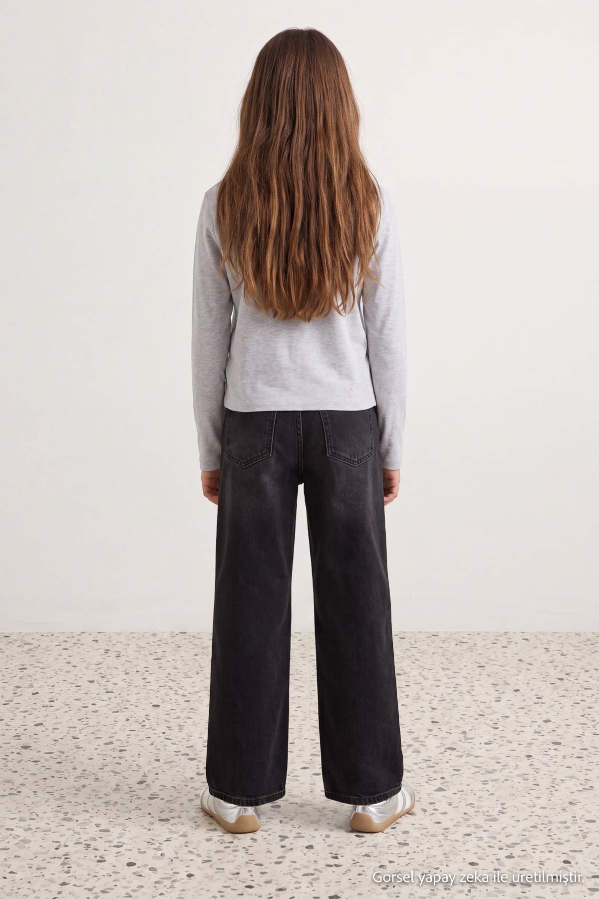Girls' Stretch Crew-Neck School T-Shirt