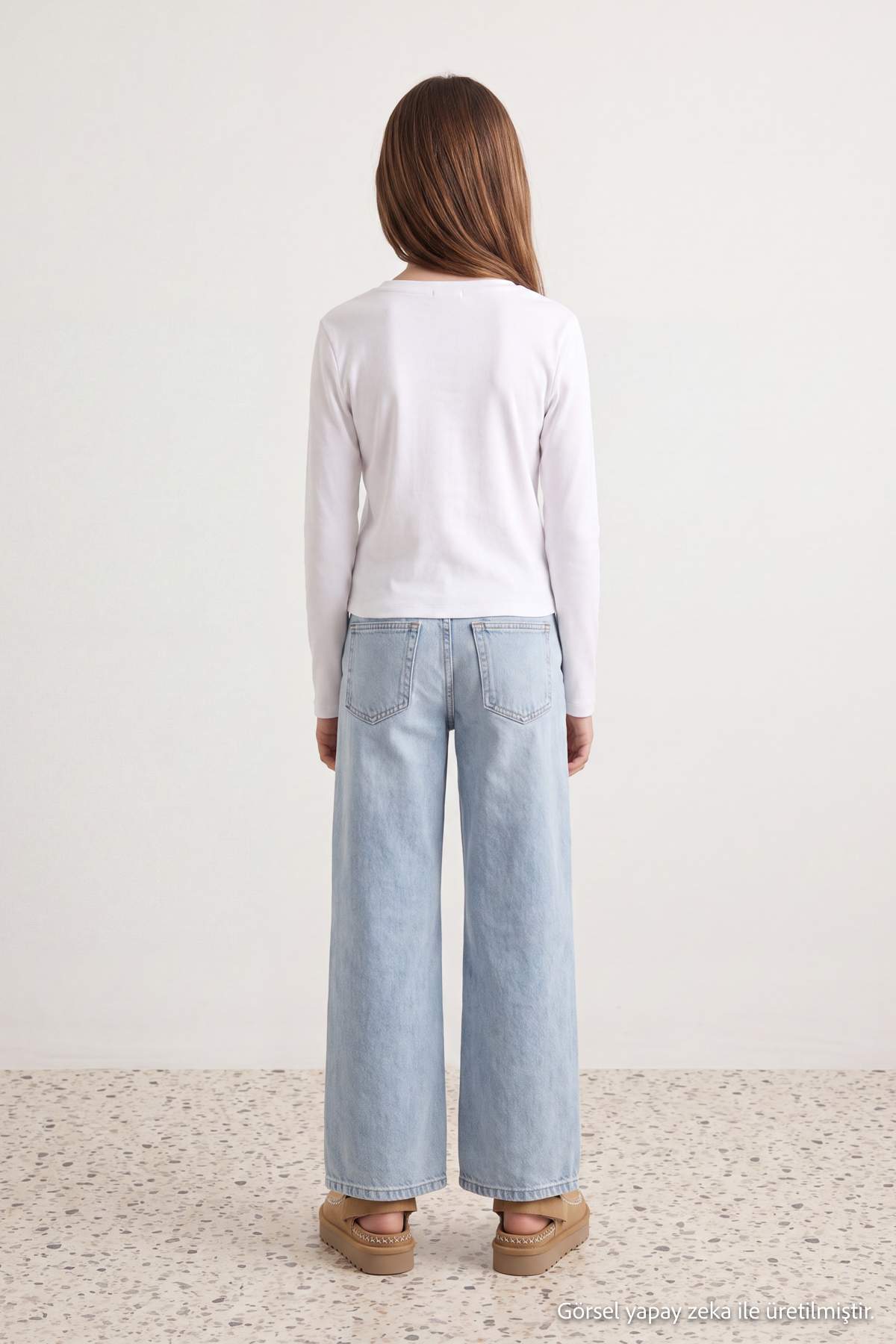Girls' Stretch Crew-Neck School T-Shirt