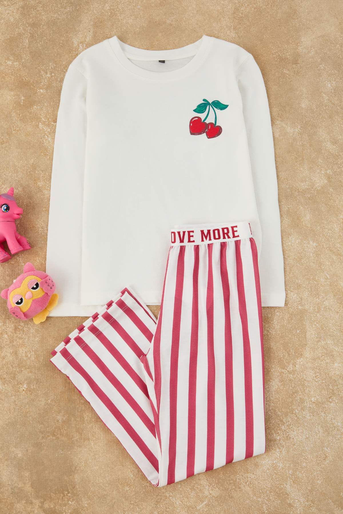 Girls' Yellow Printed Pyjama Set