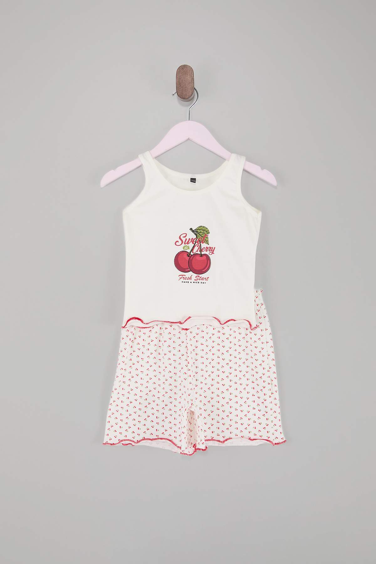 Girls' Strawberry-Print Pyjama Set