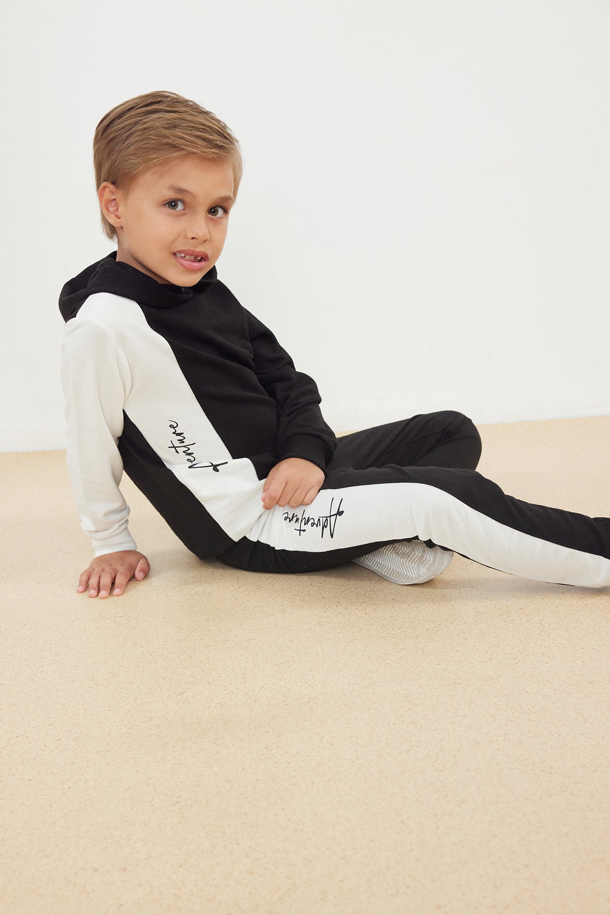 Boys' Black Brushed Hooded Sweatshirt & Jogger Set