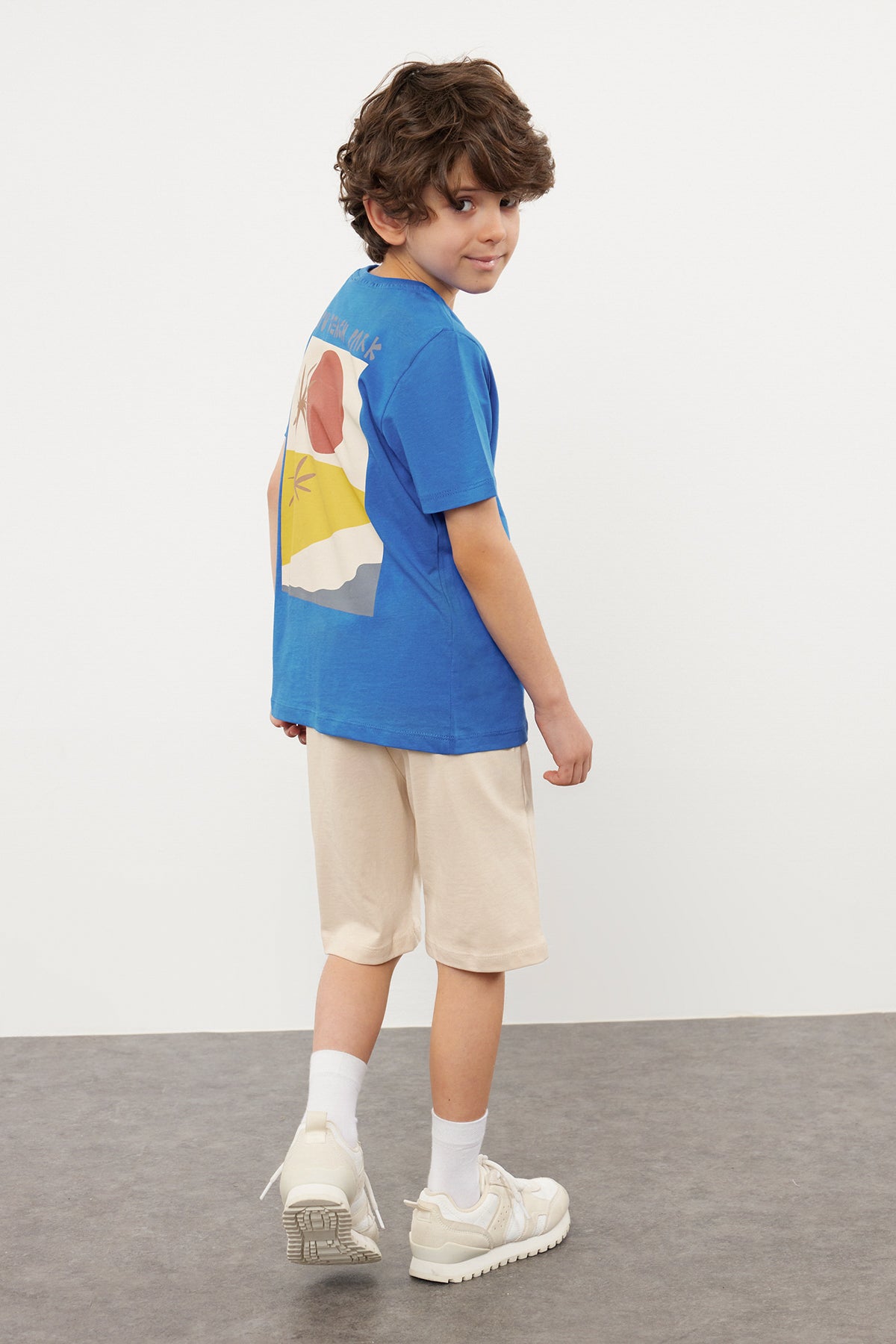 Boys' Saxe Blue Back-Print Cotton T-Shirt & Shorts Set