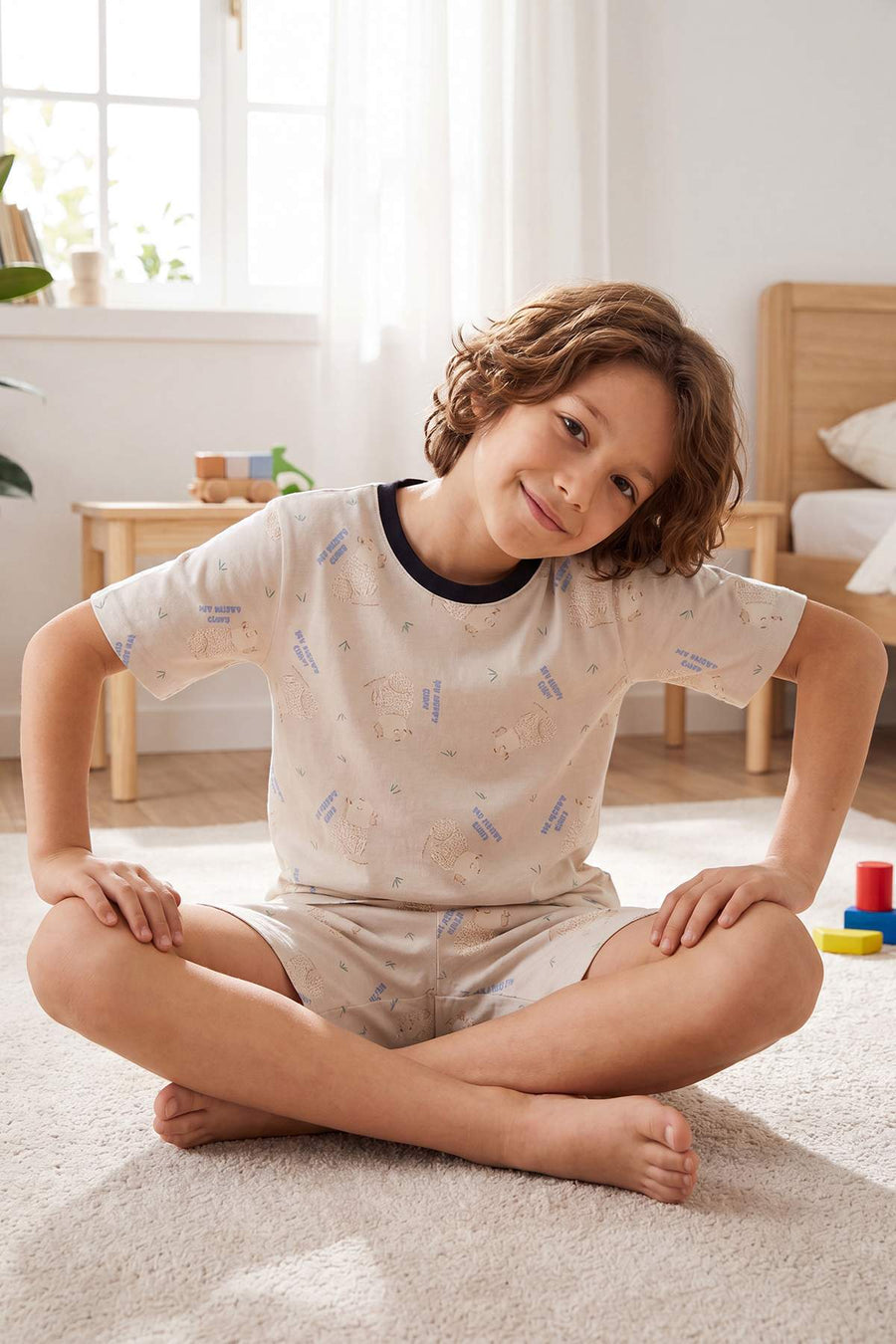 Boys' Beige Printed T-Shirt & Shorts Pyjama Set