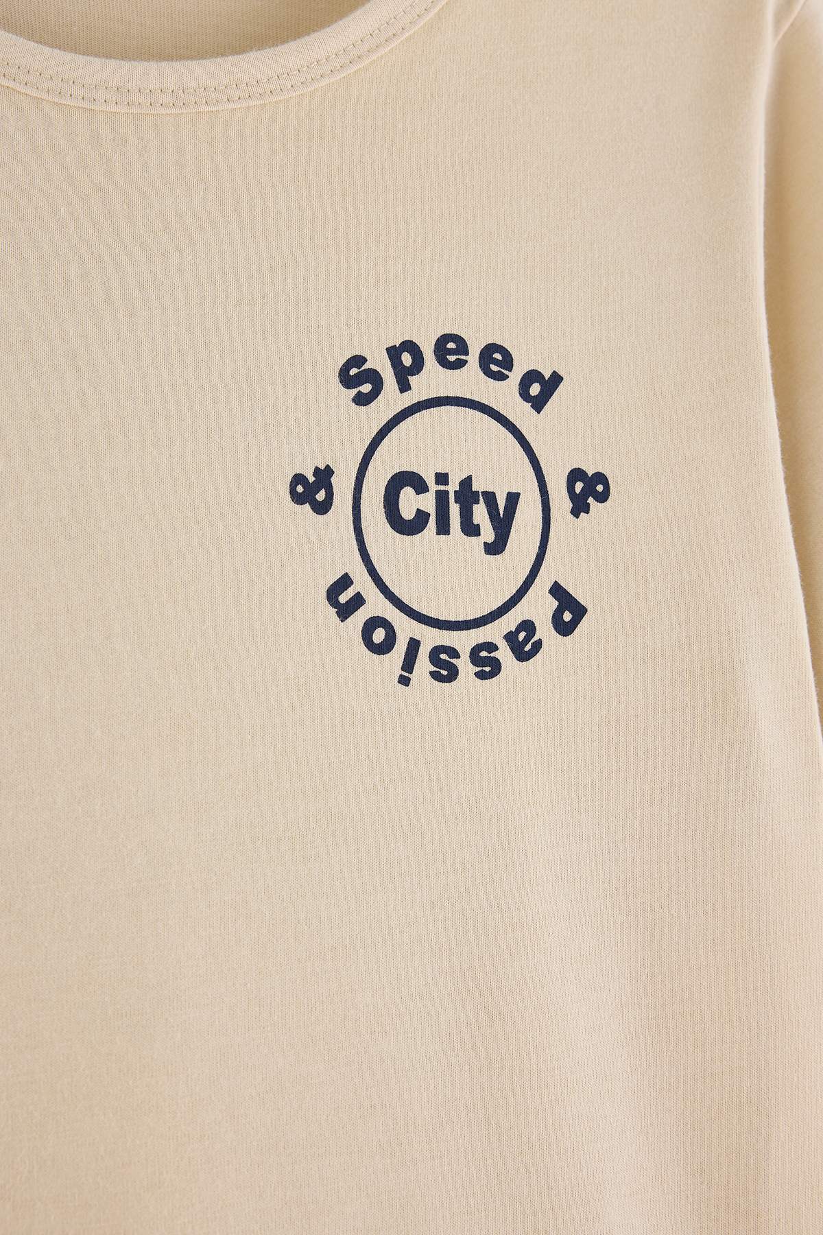 Boys' Ecru Chest-Print T-Shirt