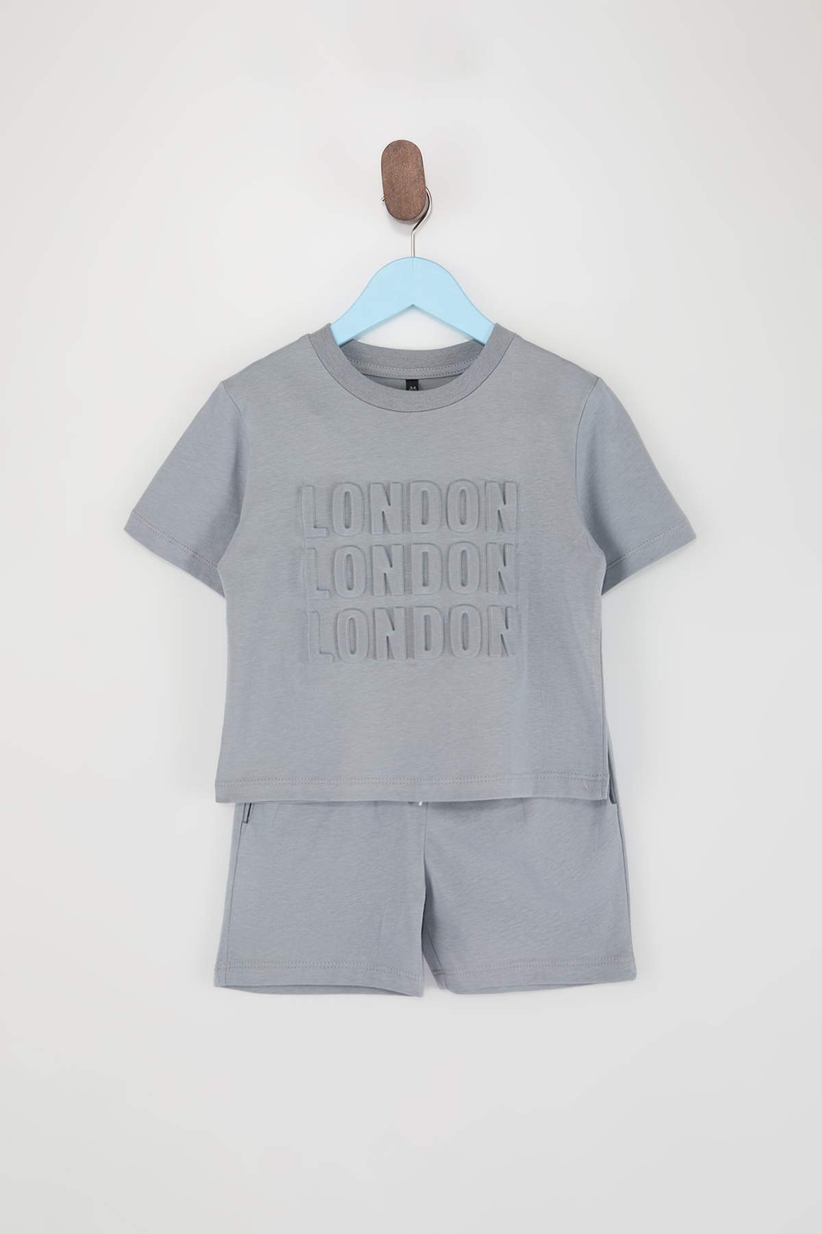Boys' Plain T-Shirt & Shorts Set