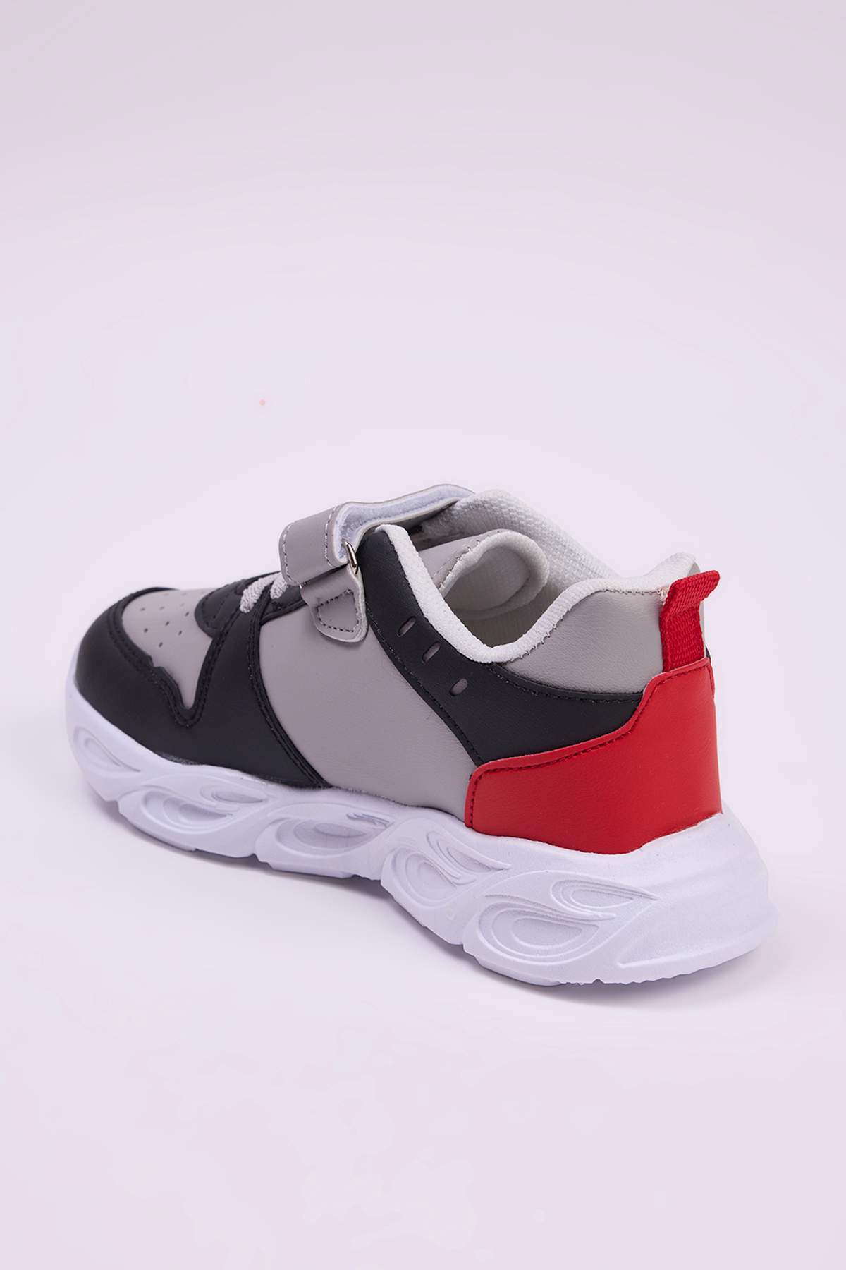 Boys' Light-Up Sole Sneakers