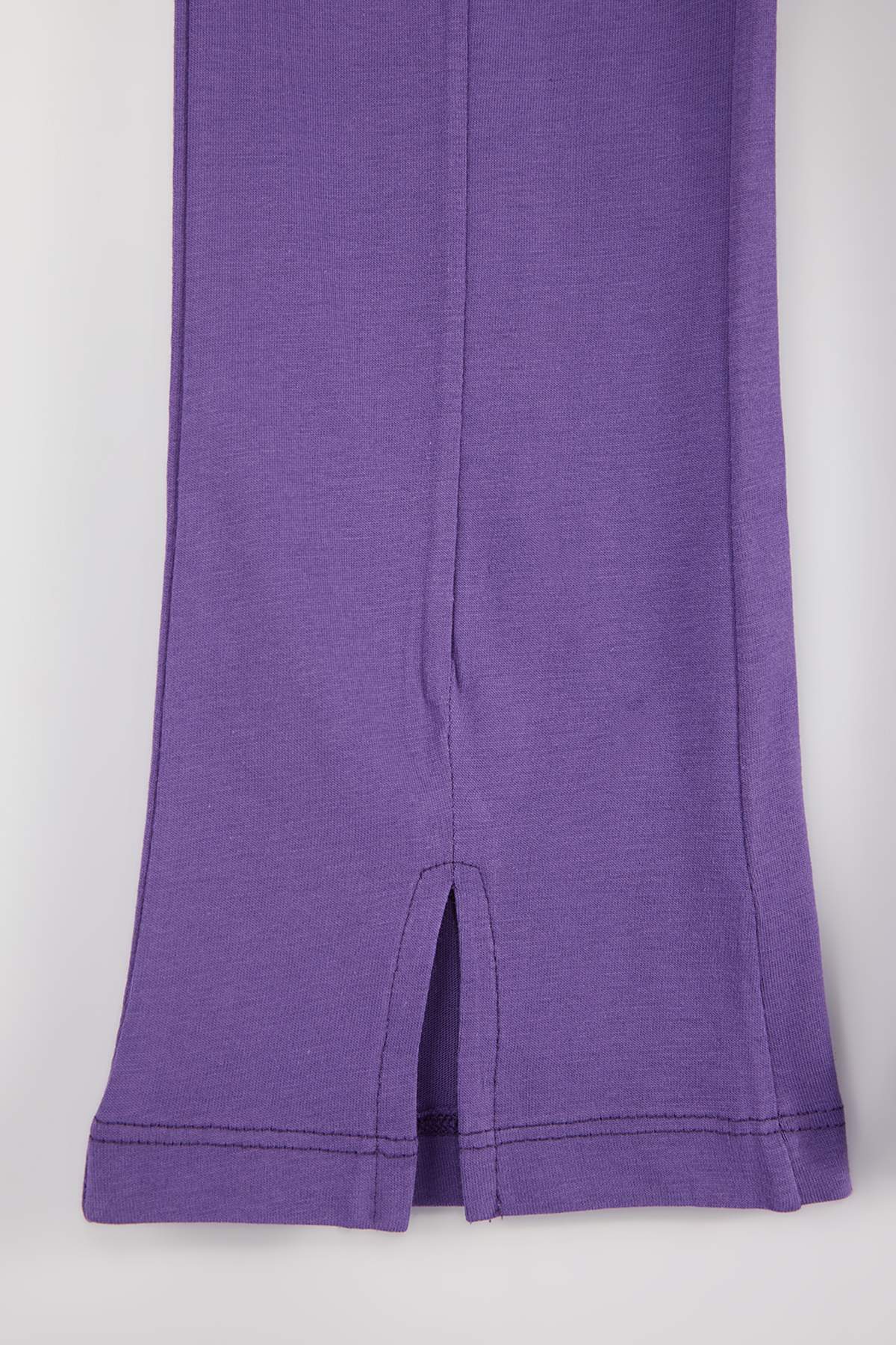 Girls' Ecru Lace-Pocket T-Shirt & Flared Leggings Set