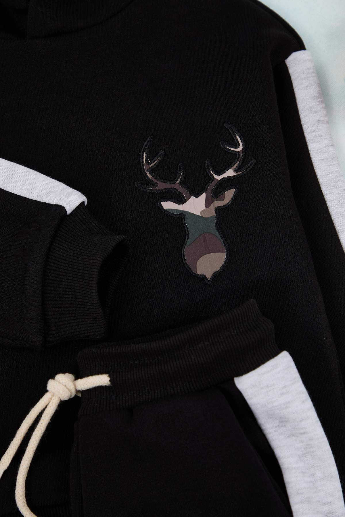 Boys' Black Animal-Print Oversized Hoodie & Jogger Set