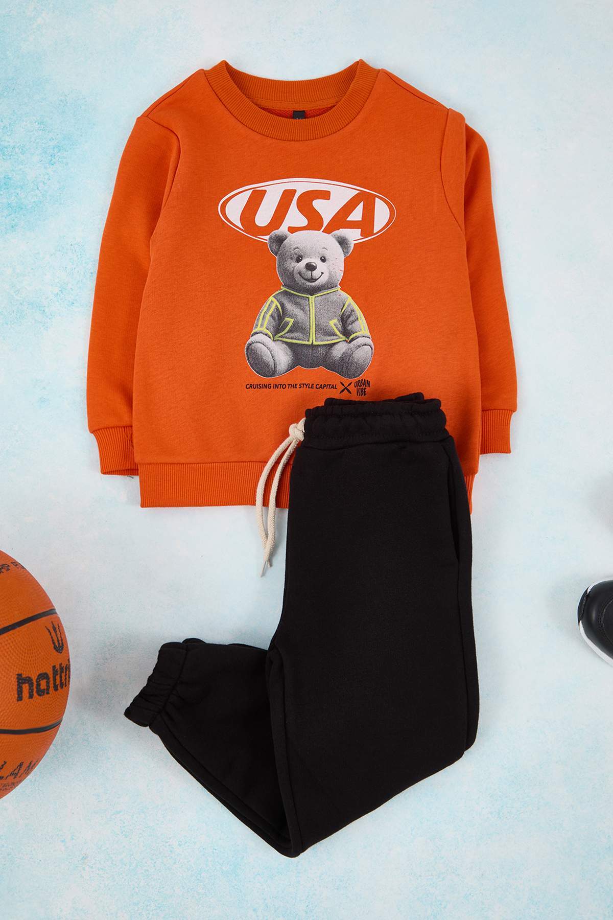 Boys' Orange Bear-Print Sweatshirt & Jogger Set