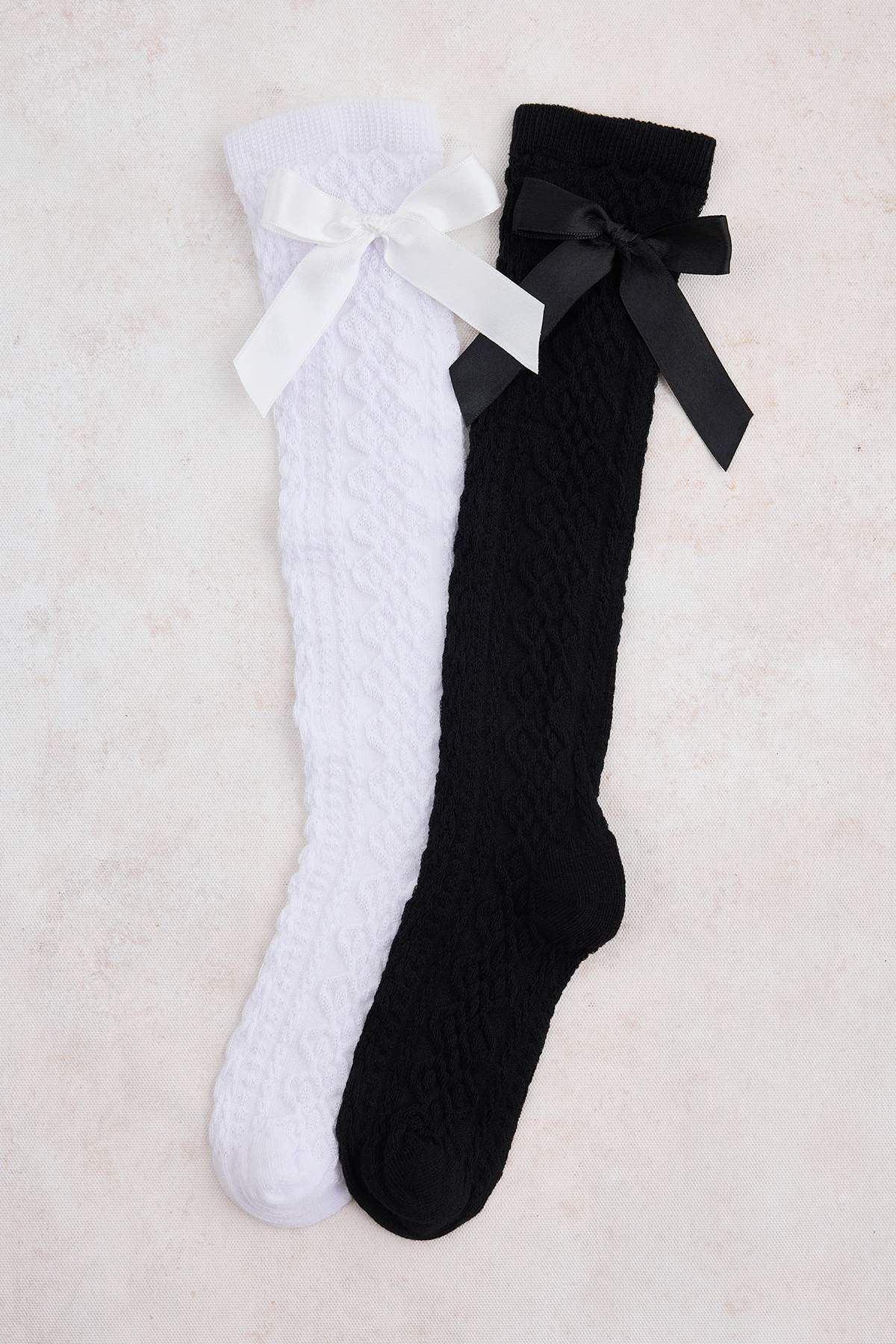 Girls' Black & White Knee-High Bow Socks 2-Pack