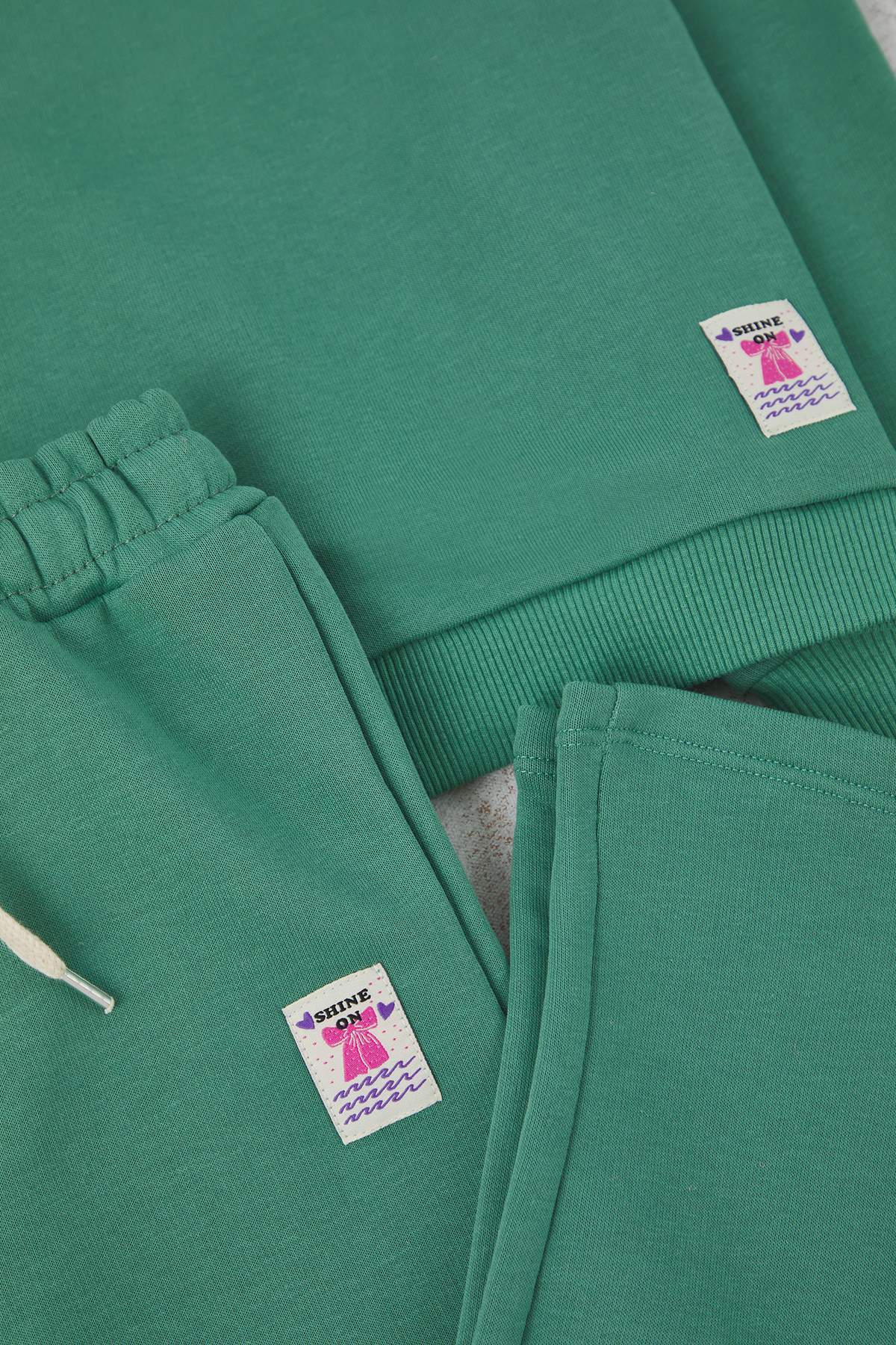 Girls' Green Basic Sweatshirt & Jogger Set