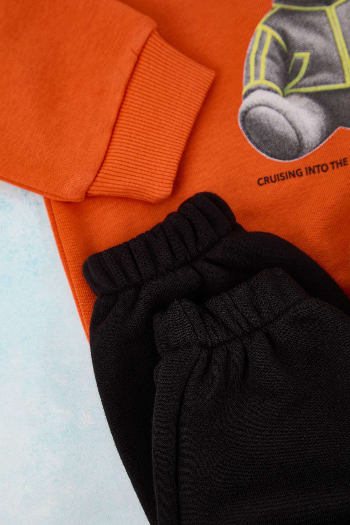 Boys' Orange Bear-Print Sweatshirt & Jogger Set