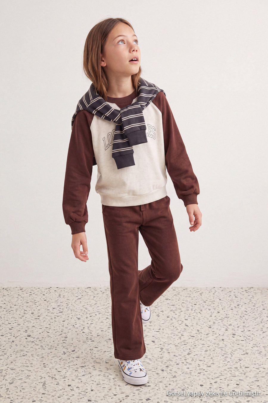 Girls' Brown Printed Thick Sweatshirt & Trousers Set