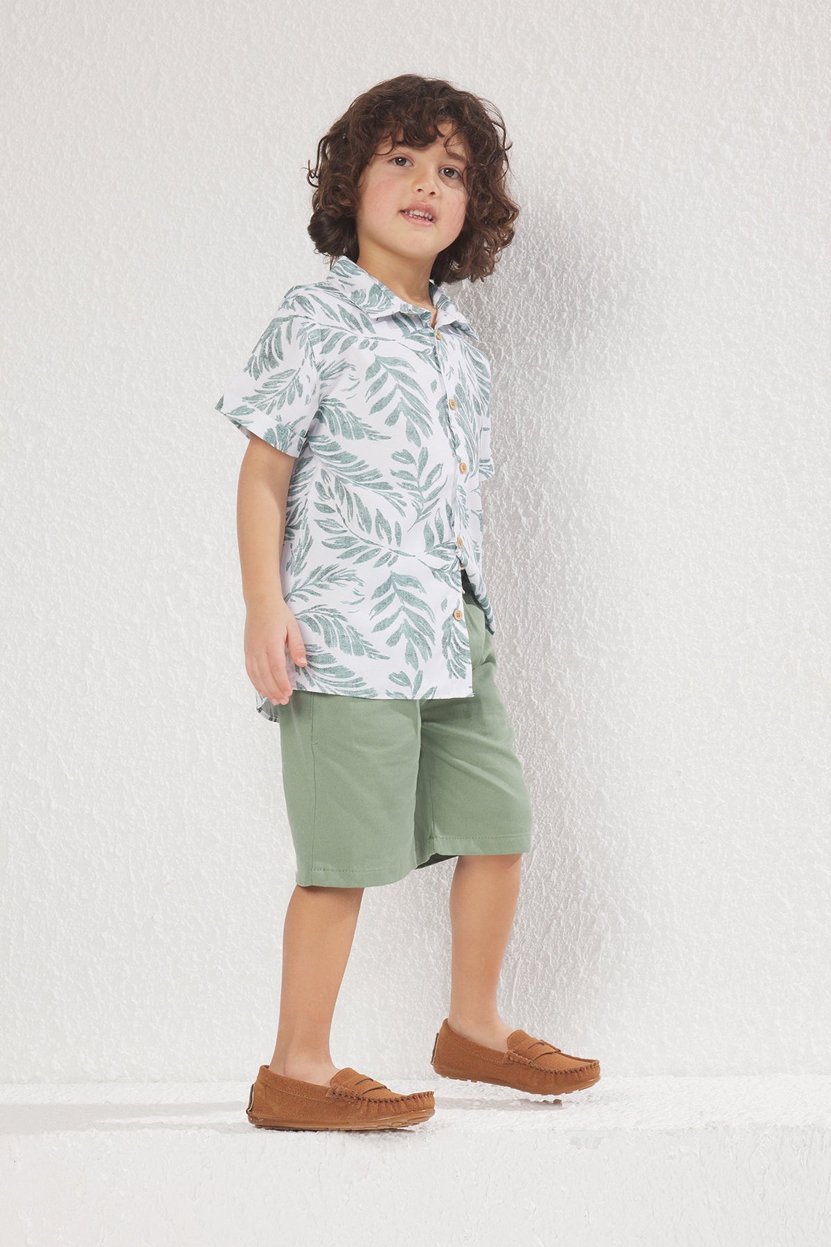 Boys' Tropical-Print Cotton Shirt & Shorts Set